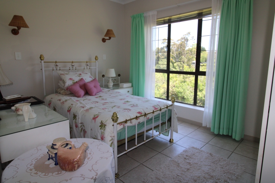 3 Bedroom Property for Sale in Denneoord Western Cape